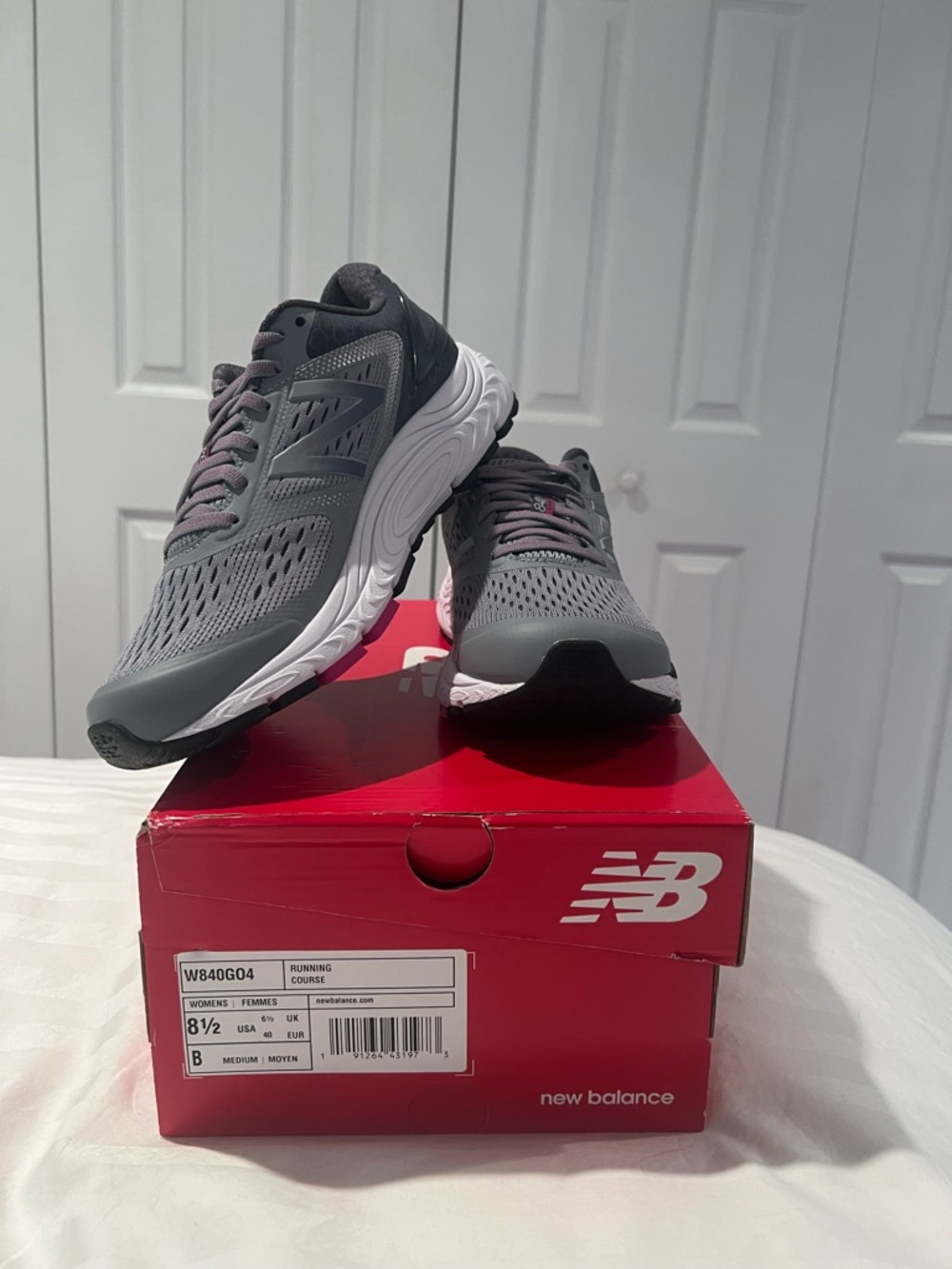 NWT New Balance Women’s 840 V4 Running Shoes